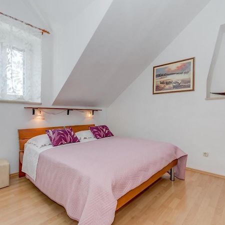 Apartments Obala Bol Eksteriør bilde